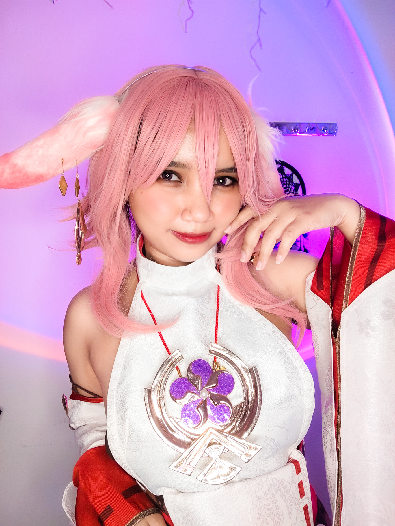 yae-miko-cosplay-genshin-impact-hoyolab
