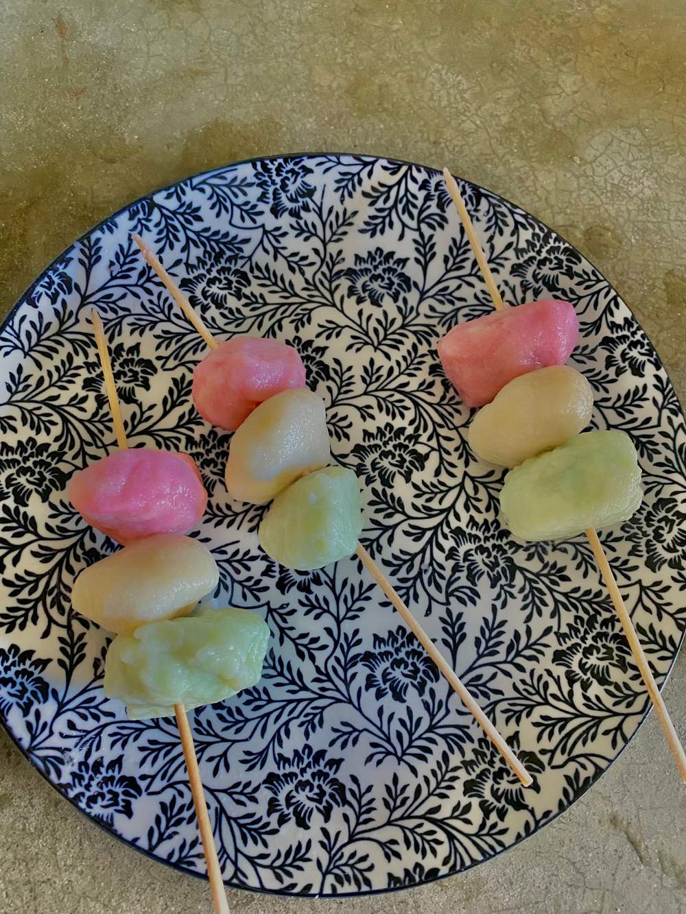 Dreifarbige Klößchen Genshin Impact | HoYoLAB Dreifarbige Klößchen Genshin Impact | HoYoLAB