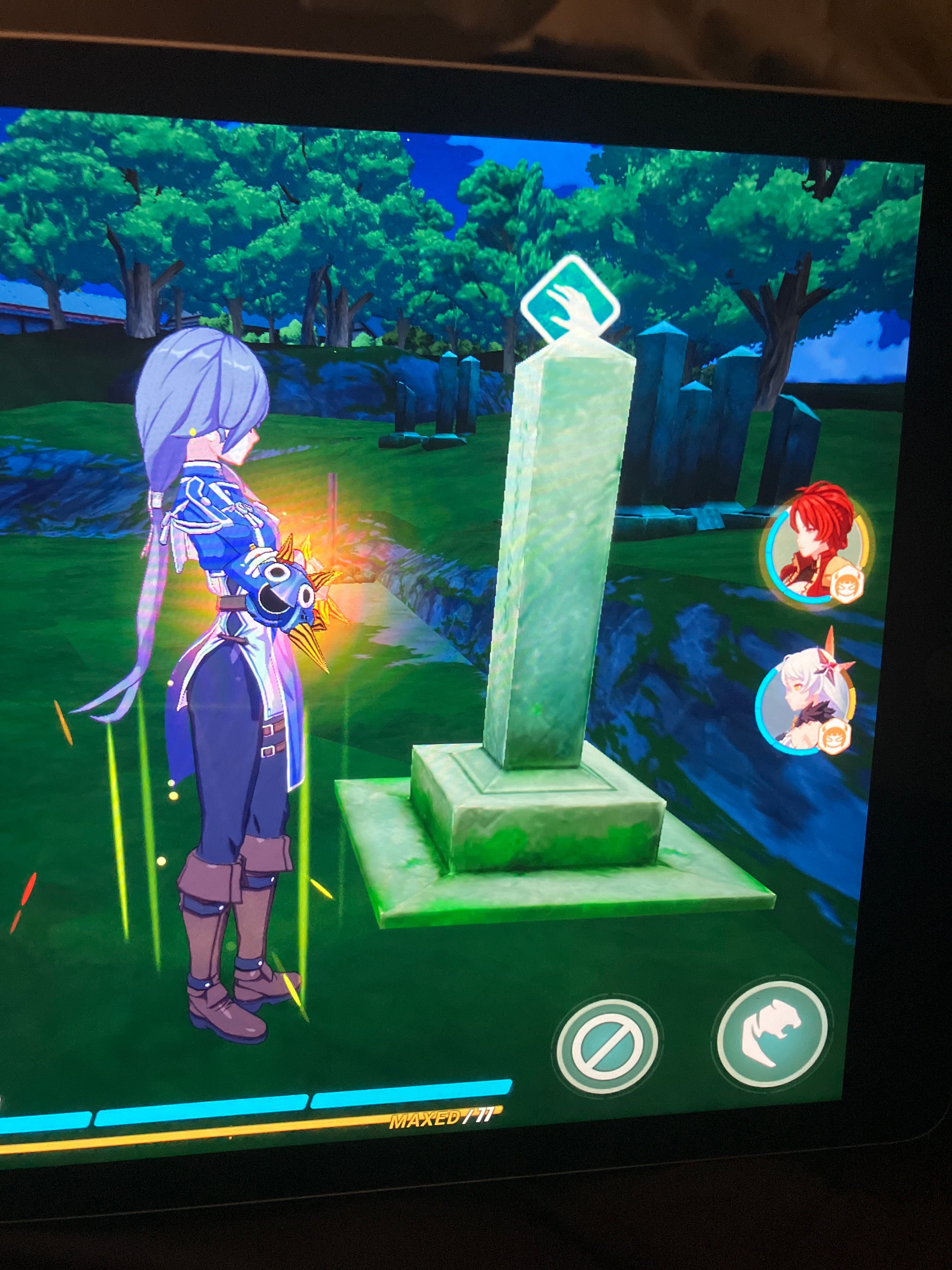 Uhh Fu Hua Casually Picks Up A Stone Larger Than Her Honkai Impact uhh-fu-hua-casually-picks-up-a-stone-larger-than-her-honkai-impact
