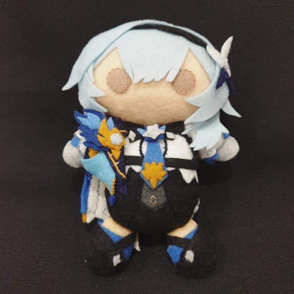 Eula plush Genshin Impact HoYoLAB