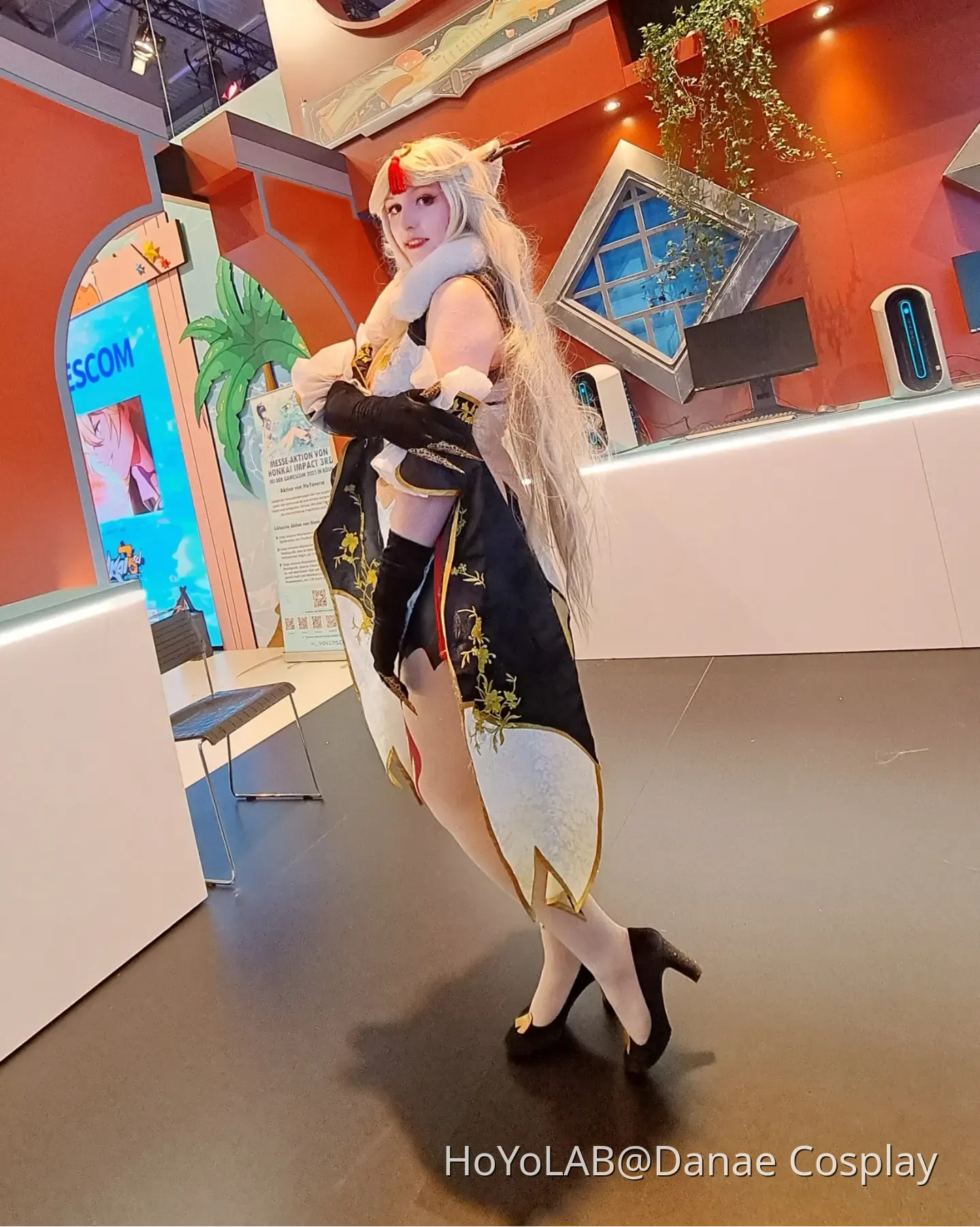 Hoyoverse Booth At Gamescom Day 2 In My Handmade Ningguang Cosplay hoyoverse-booth-at-gamescom-day-2-in-my-handmade-ningguang-cosplay