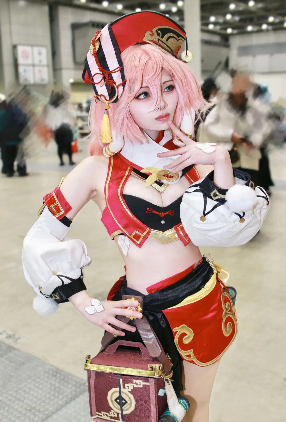 Cosplay 煙緋 Genshin Impact | HoYoLAB