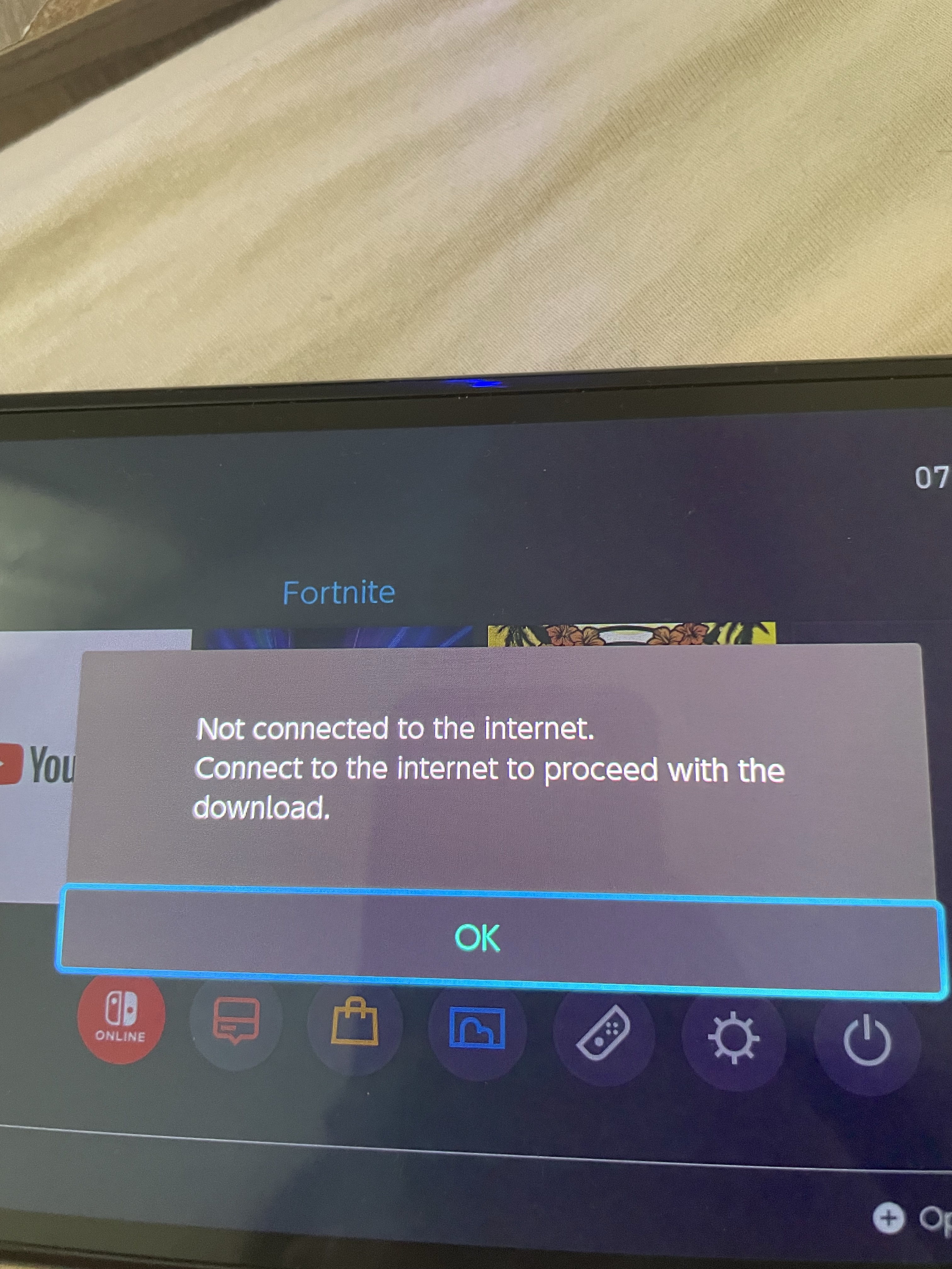 SOMEBODY TELL MY PARENTS TO FIX IT, I WANNA DOWNLOAD FORTNITE AGAIN 😭😭 ...
