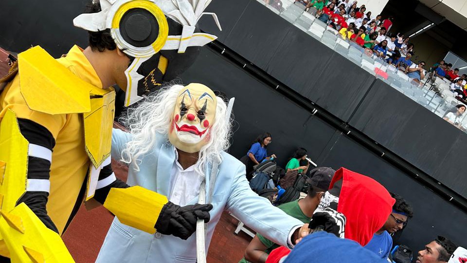 Modified Costume Example Billy Kid modified costume for sports day mascot Zenless Zone Zero ...