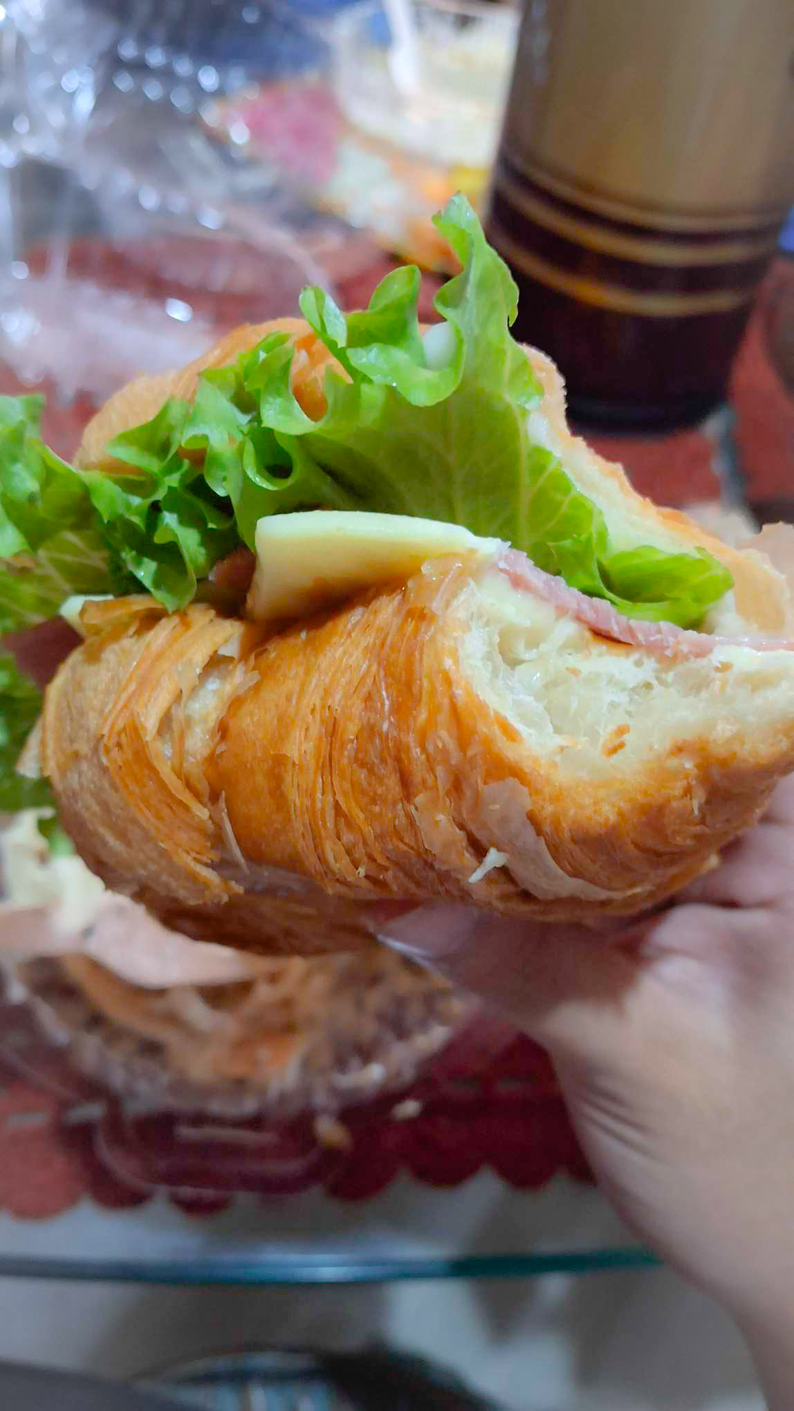 [IRL UPDATE] Just eating outside with my partner! Croissant with Ham